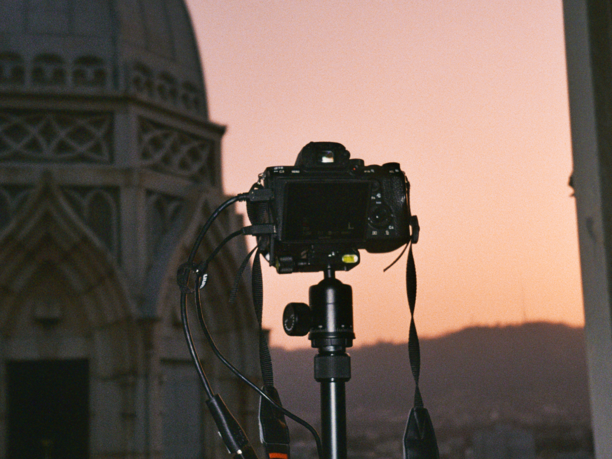 Kurz nach Sonnenuntergang ist kurz vor Sendebeginn